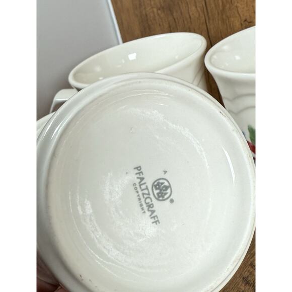 Set of 3 Coffee Mugs 4" Tall Red Ribbons by Pfaltzgraff Christmas - Picture 3 of 3